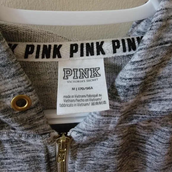PINK Victoria's Secret Sweater - Picture 2 of 3